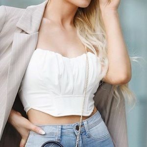 The cutest corset top!